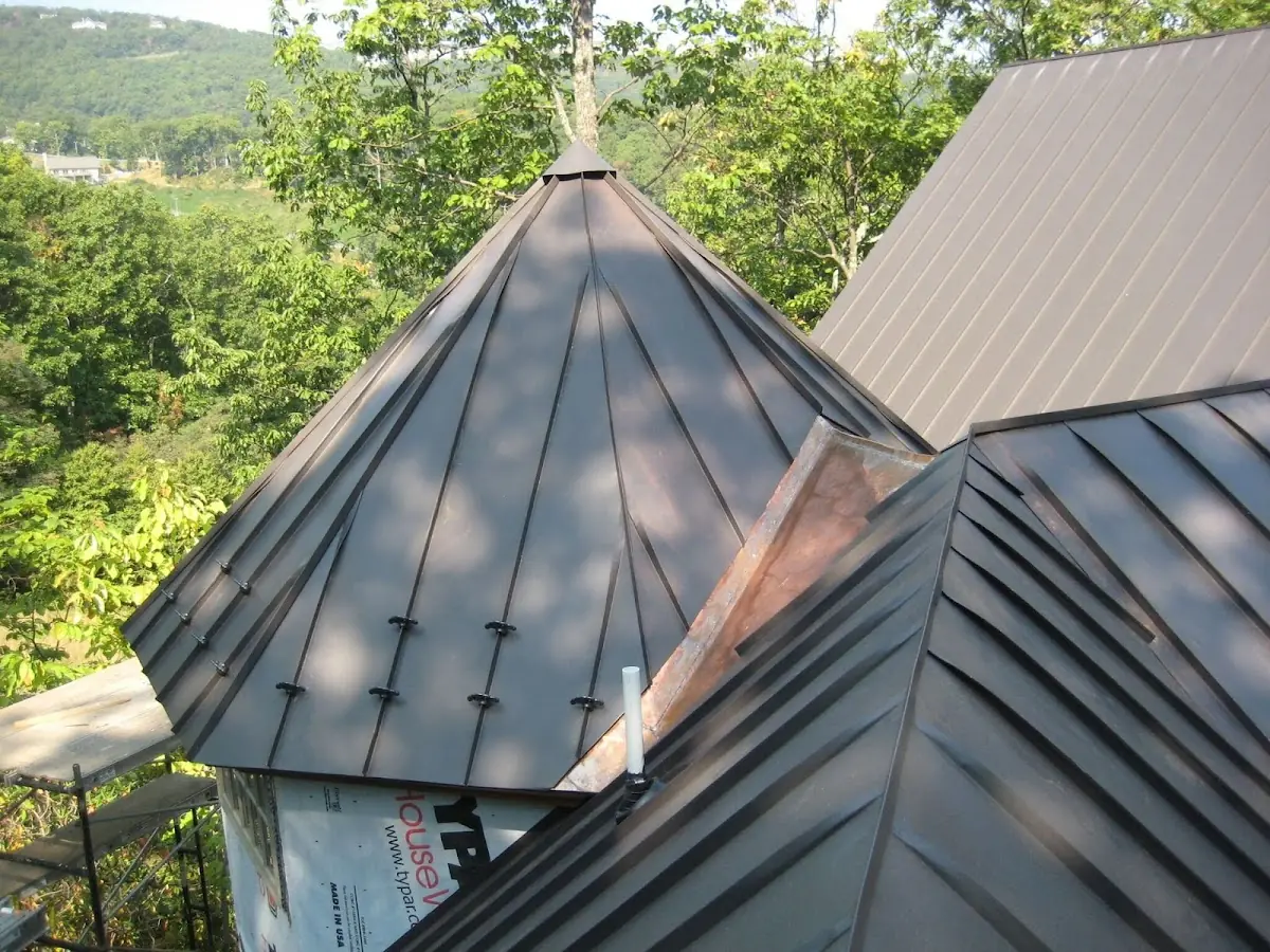 Professional Roof Tarp Installation by Craftsman Roofing in Carefree